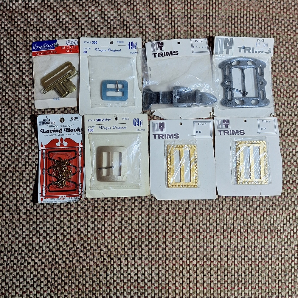 Lot Of Assorted Vintage Buckles And Trims For Belts & Scarves